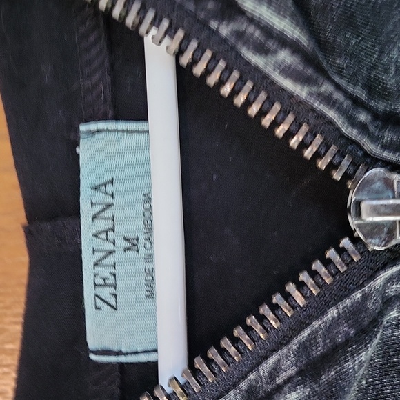 Zenana Zip up hoodie - Picture 2 of 3